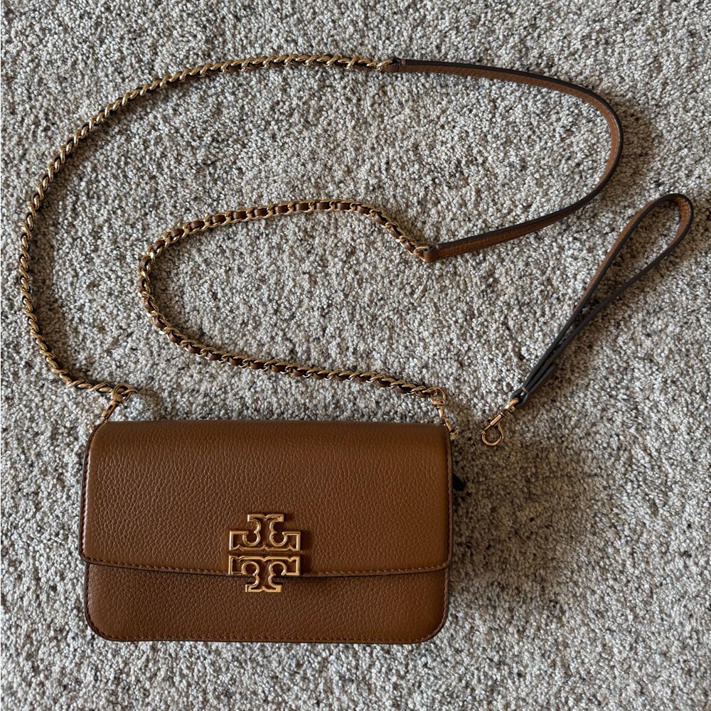 Tory Burch Women's Britten Chain Wallet with Wristlet (Moose), Crossbody